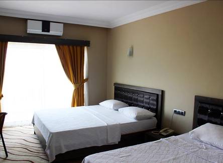 Отель Ista Palace Hotel