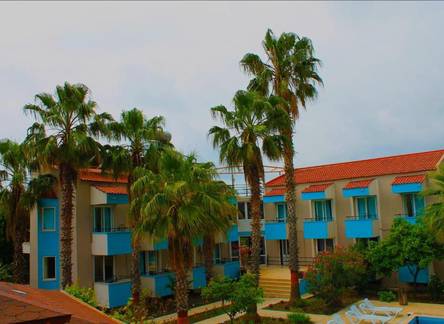 Отель More Beach Hotel