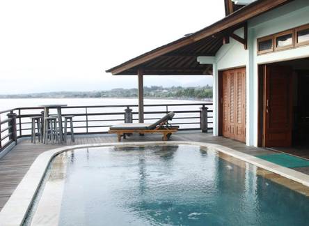 Отель Bombora Medewi Wavelodge
