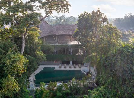 Отель Dinara Ubud