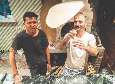 Отель Socialista Lifestyle Hostel