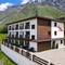 Отель Alpine Lounge Kazbegi