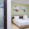 Отель Centra By Centara Muscat Dunes Hotel