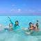 Отель Tropic Tree Maldives