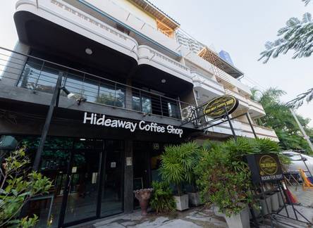 Отель The Hideaway Resort