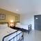 Отель The Hideaway Resort