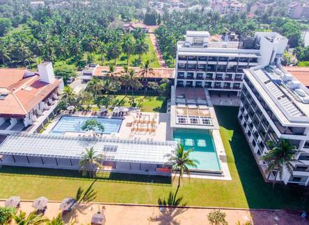 Отель Goldi Sands Hotel