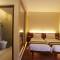 Отель Grand Whiz Hotel Nusa Dua