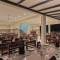 Отель Seashell Suites and Villas