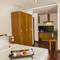 Отель Delu Villas Suite