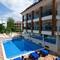 Отель Supreme Hotel