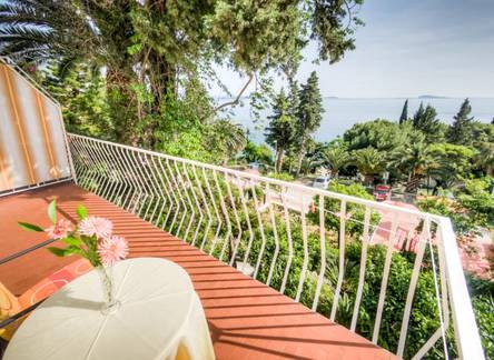 Отель Guest House Vila Nina