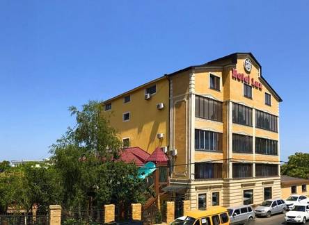 Отель Hotel Lux (Люкс)