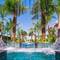 Отель Amanti, MadeForTwo Hotels