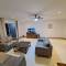 Отель Royale Suites by Arc Royal Luxury Apartments