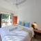 Отель Palm Holiday Apartments