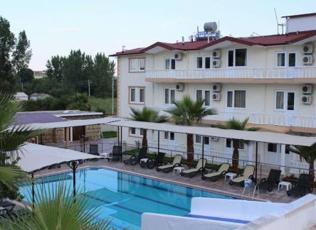 Отель Castle Park Hotel