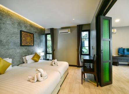 Отель Coco Retreat Phuket Resort and Spa, Chalong