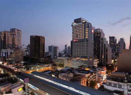 Отель ibis Bangkok Sukhumvit 24