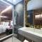 Отель Mercure Bangkok Sukhumvit 24