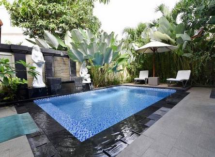 Отель RedDoorz Plus near Pandawa Beach