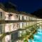 Отель Panwaburi Beachfront Resort