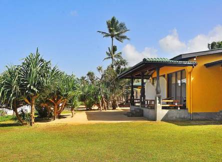 Отель The Beach Cabanas Retreat Spa