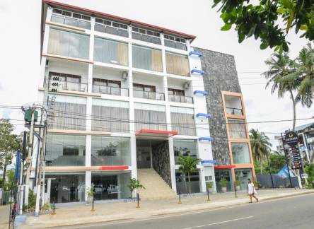 Отель Centhara Beach Weligama