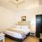 Отель Hibis Hotels and Resorts