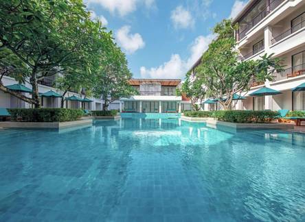 Отель Doubletree By Hilton Phuket Banthai Resort