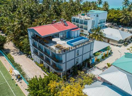 Отель Dhiguveli Breeze