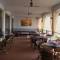 Отель The Quest Guest House