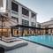 Отель Mandarin Eastville Pattaya