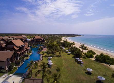 Отель Anantaya Resort & Spa Passikudah