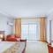 Отель Casa Fora Beach Resort