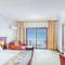 Отель Casa Fora Beach Resort