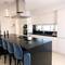 Отель Glory Beachfront Elite Villa Apart