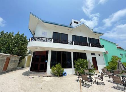 Отель Beach Walk Villa