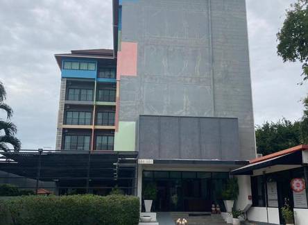 Отель Stay Resort Pattaya by Bhm