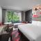 Отель Oakwood Studios Sukhumvit Bangkok