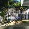Отель Rock Beach Villa Talpe
