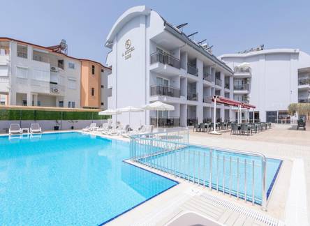 Отель A Hotel Side