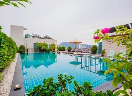 Отель 77 Patong Hotel & Spa