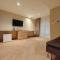 Отель Away Bangkok Riverside Kene