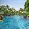 Отель Le Meridien Phuket Mai Khao Beach Resort