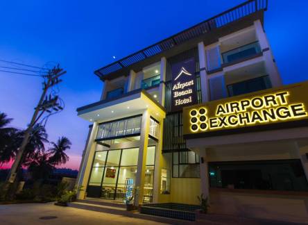 Отель Airport Beach Hotel Phuket
