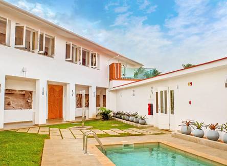 Отель MYSTIQUE CASA PERLA