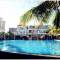 Отель Yinyun Seaview Resort Sanya