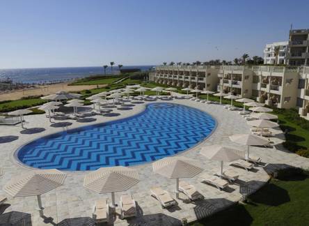 Отель Sirena Beach Resort & Spa
