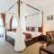 Отель La Dolce Vita Hotel